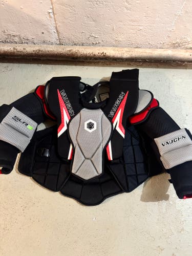 XL 2023 Vaughn SLR3 Goalie Chest Protector Pro Stock (Used)