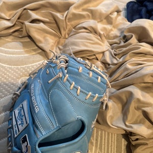 Rawlings Heart of the Hide RH Baseball Glove 33" (Used)