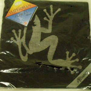 Frogger Amphibian Towel (Black) 28"x14" Golf NEW