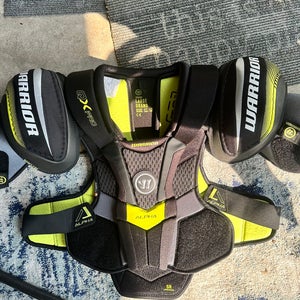 Men's Large Senior Warrior Alpha QX Pro Shoulder Pads Pro Stock (New)