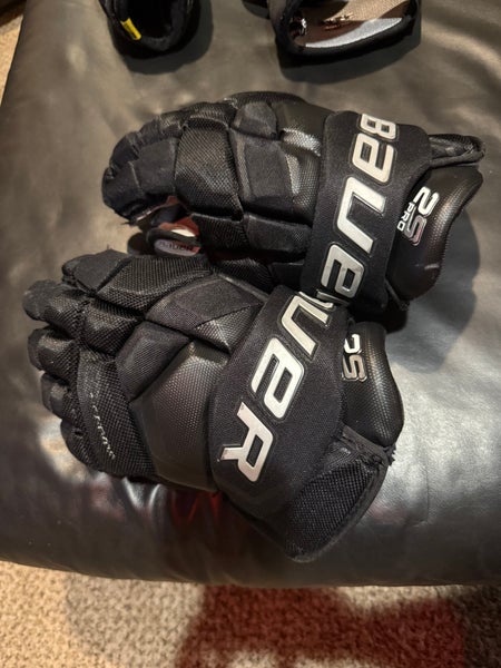 Bauer Supreme 2S Pro Gloves 13" (Used)