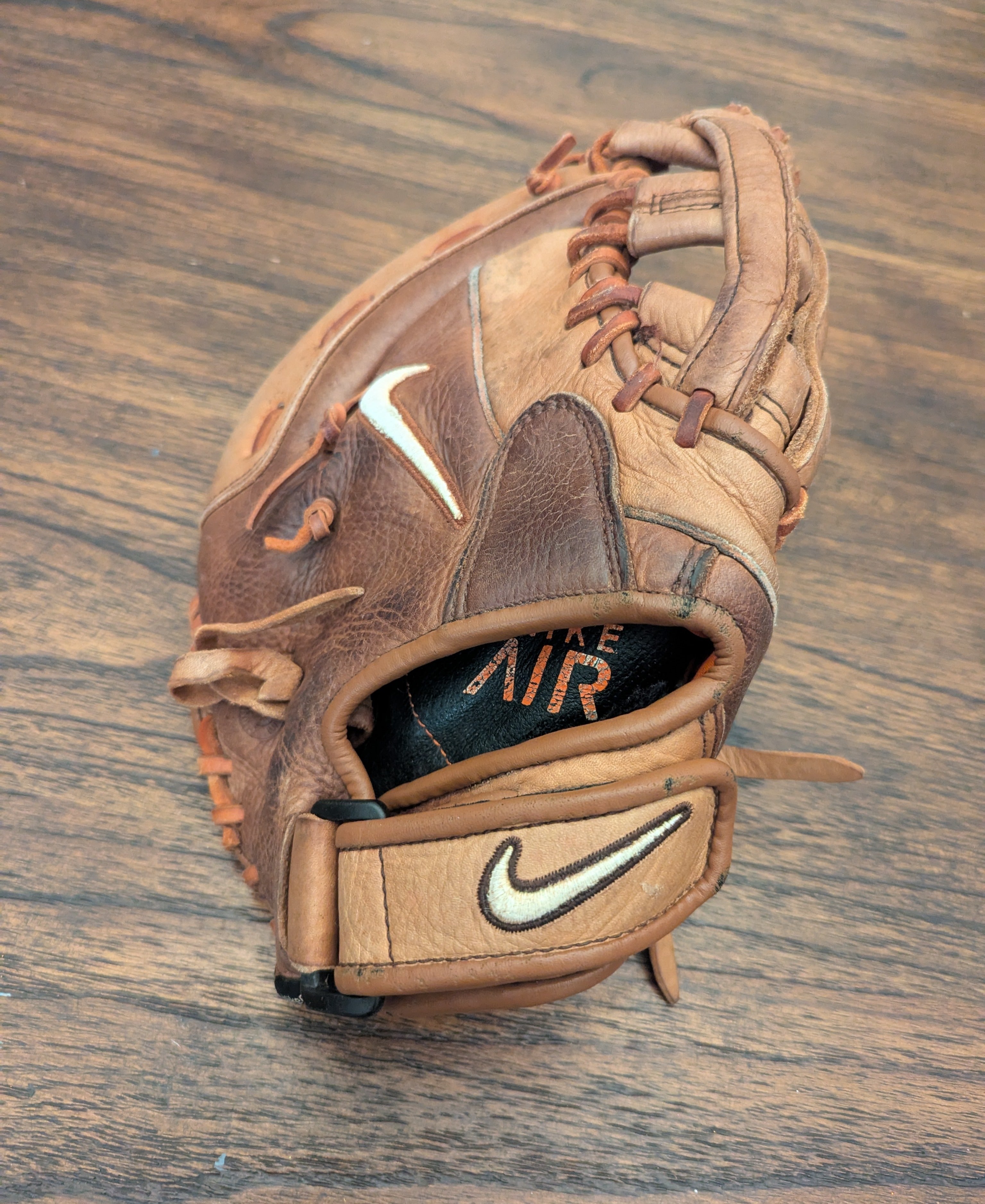 nike air show elite baseball glove
