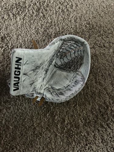 Vaughn Regular (Used)