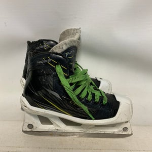 Used CCM TACKS 4092 Junior Goalie Skate Junior 01 11823-S000034627
