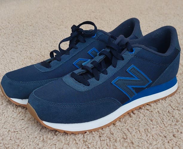 Men's Size 8 New Balance 501 blue