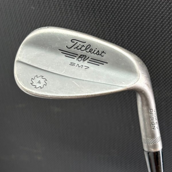TITLEIST VOKEY SM7 JET BLACK WEDGE (52 DEGREE)