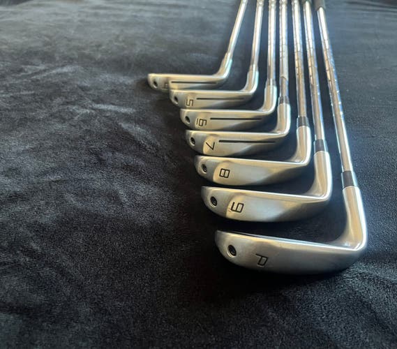 Men's 2025 TaylorMade TaylorMade 2025 P790 Right Handed Iron Set Stiff Flex Steel Shaft (Used)