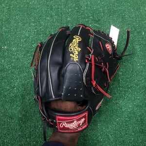 Black Rawlings Heart of the Hide RH Pitcher's Baseball Glove 12.25" (Used)