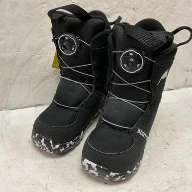 Used Burton KIDS GROM BOA Boys Snowboard Boots Black And White Youth 11.0 11855-S000191813