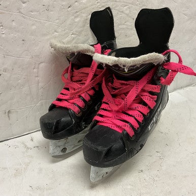 Used CCM RIBCORE 64K Junior Hockey Skate Black And Neon Green Junior 02.5 11855-S000191797