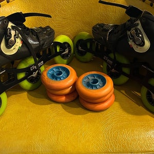 Luigino Kid's 3 Wheel Adjustable Challenge.  Size 2-5 with extra sets of Wheels