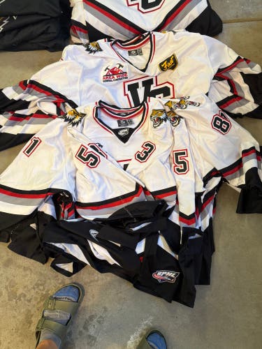 White Men's Jersey (New)
