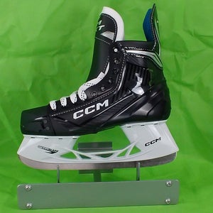 CCM Next Hockey Skates Senior/ Adult Regular Width 10 (New)