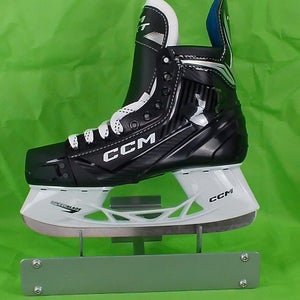 CCM Next Hockey Skates Regular Width 9 (New)