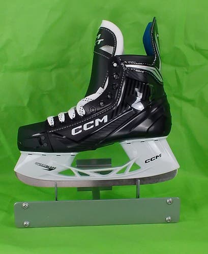 CCM Next Hockey Skates Regular Width 9 (New)