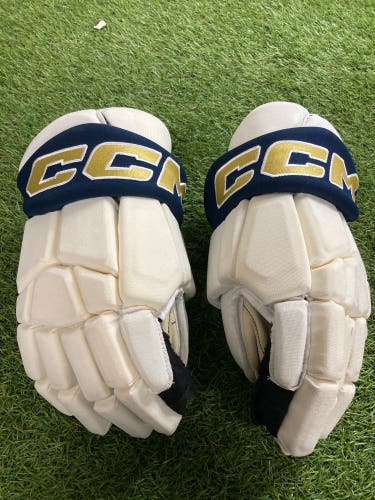 White Senior CCM 85C Gloves 14" Pro Stock (Used)