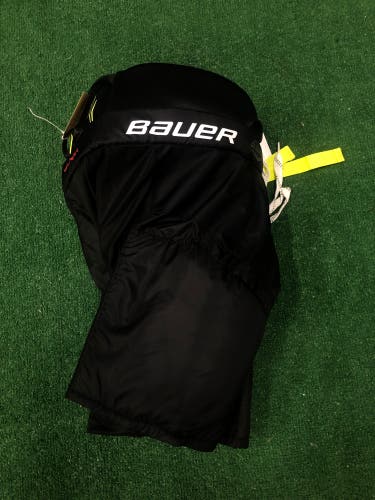 Black Junior Medium Bauer VAPOR VELOCITY Hockey Pants (New)
