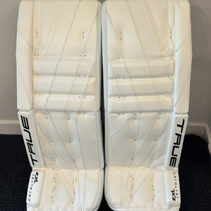 True Catalyst 7X3 Goalie Leg Pads (New) 32"