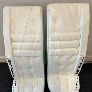 True Catalyst 9X3 Goalie Leg Pads (New) 32"