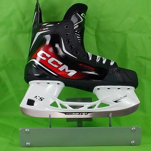 CCM JetSpeed FT870 Hockey Skates Regular Width 11 (New)