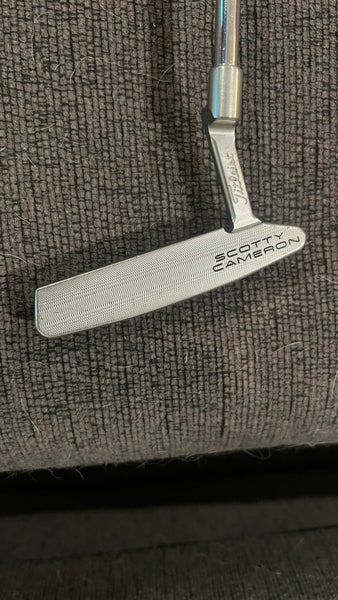 Men's Scotty Cameron Special Select Newport 2 Blade Right Handed Putter 35" (Used)