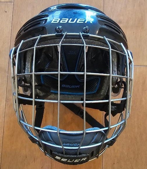 Senior Large Bauer BHH7500 Helmet (Used)