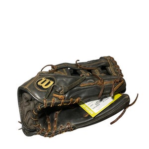 Used Wilson A2000 BB/SB Glove RH Throw Black 12 3/4" 11834-S000041128