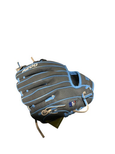 Used Wilson THE MOMENT TBALL GLOVE BB/SB Glove RH Throw Grey 10" 11834-S000041116