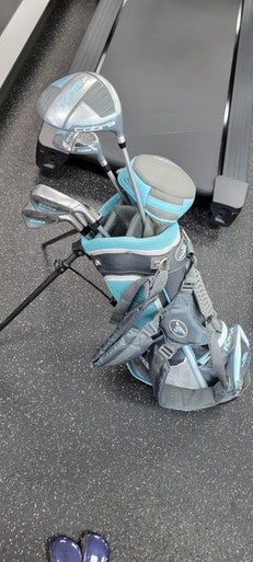 Used Cobra KING JR DRIVER IS 34INCH Jr Package Set RH None 7 Piece 11497-C000152605