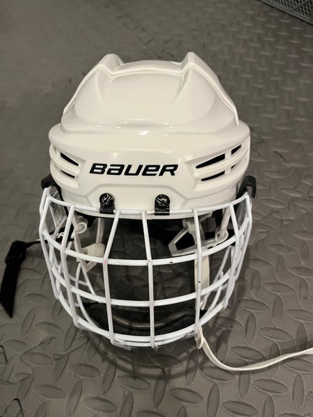 Medium Bauer IMS 5.0 Helmet (Used)