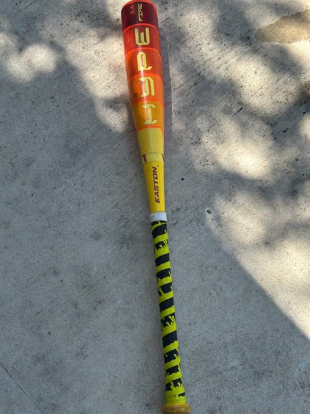2024 Easton Hype Fire Composite USABat Certified Bat (-11) 17 oz 28" (Used)