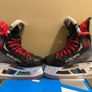 Bauer Vapor X5 Pro Hockey Skates Regular Width Size 1 (Used)
