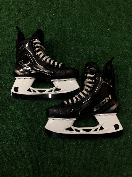 Senior CCM Tacks XF Pro Hockey Skates Regular Width 8 (Used)