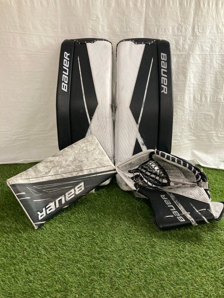White 30" Intermediate Bauer Supreme 3S Goalie Leg Pads (Used)