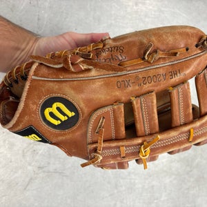 2002 Wilson A2000 LH Outfield Baseball Glove 12.75" (Used)