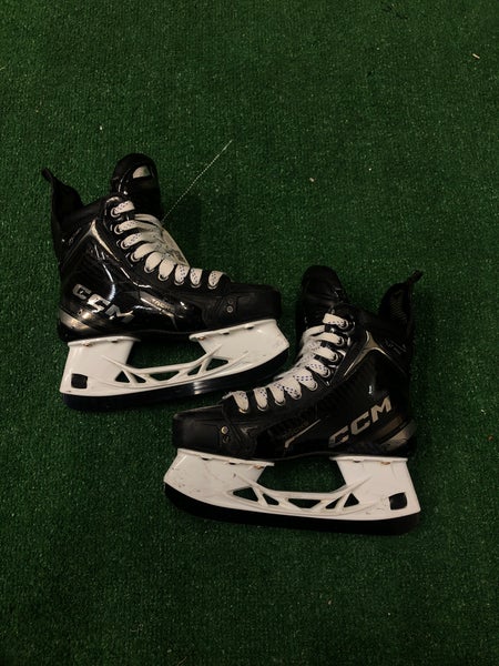 Intermediate CCM Tacks XF Pro Hockey Skates Regular Width Size 4 (Used)