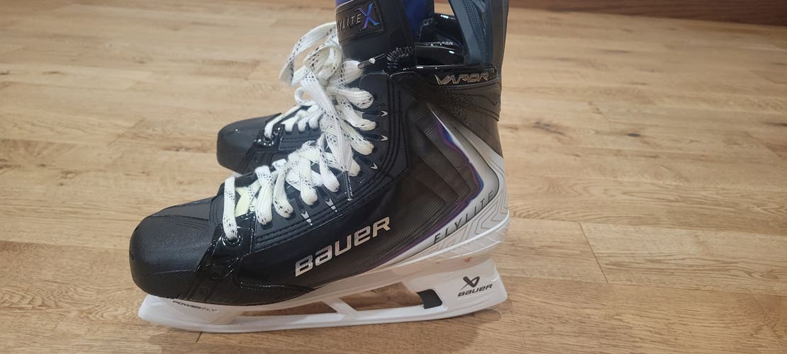 2025 Bauer Vapor Flylite Hockey Skates 9.5 (Used)