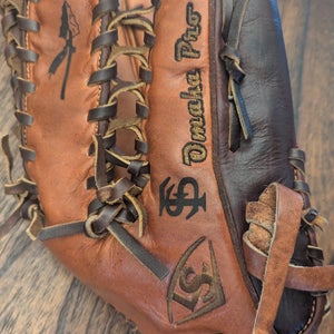 Florida State Louisville Slugger Omaha Pro Trapeze 12.75 - FSU Logo and Spear Engraved