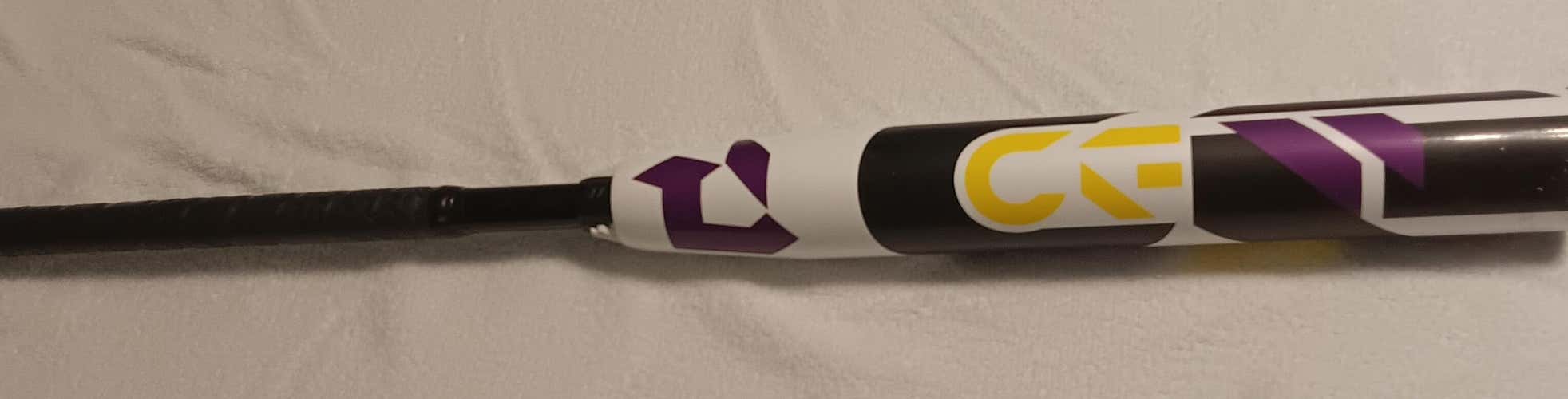2025 Louisville Slugger CFSS-25 Bat (-11) 19 oz 30" (Used)