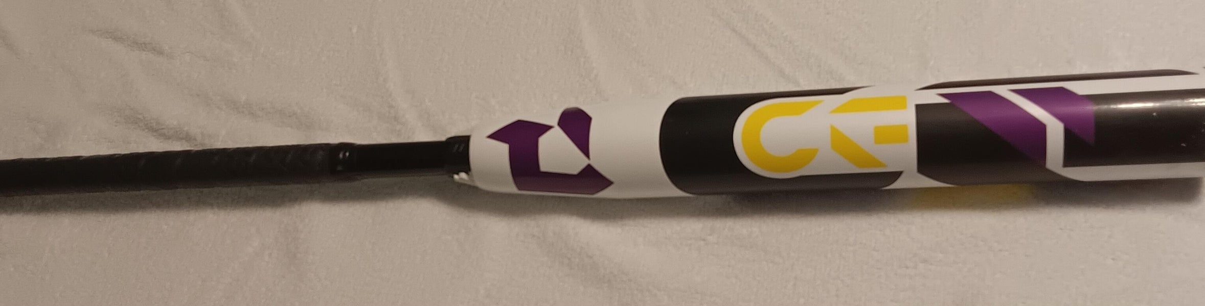 2025 Louisville Slugger CFSS-25 Bat (-11) 19 oz 30" (Used)