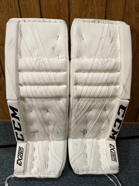 33+1 CCM Extreme Flex 4 Pro Goalie Leg Pads Pro Stock (Used)