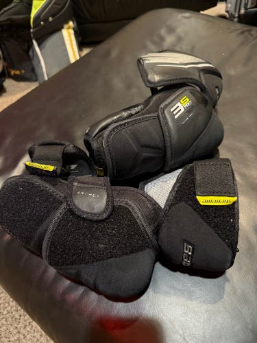 Intermediate Large Bauer Supreme 3S Pro Elbow Pads (Used)
