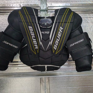 Small Bauer Supreme S170 Goalie Chest Protector (Used)