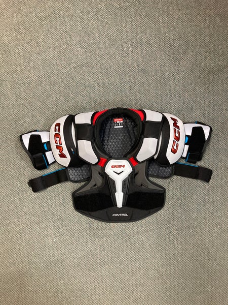 Junior Large CCM Control Shoulder Pads
