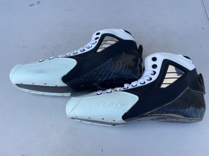 True Custom Pro Mens Pro Stock Size 10 Goalie Skates 95545