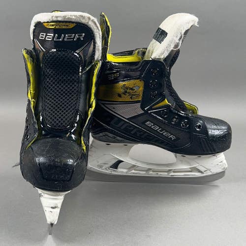 Bauer Supreme 3S Size 1 Junior Hockey Skates