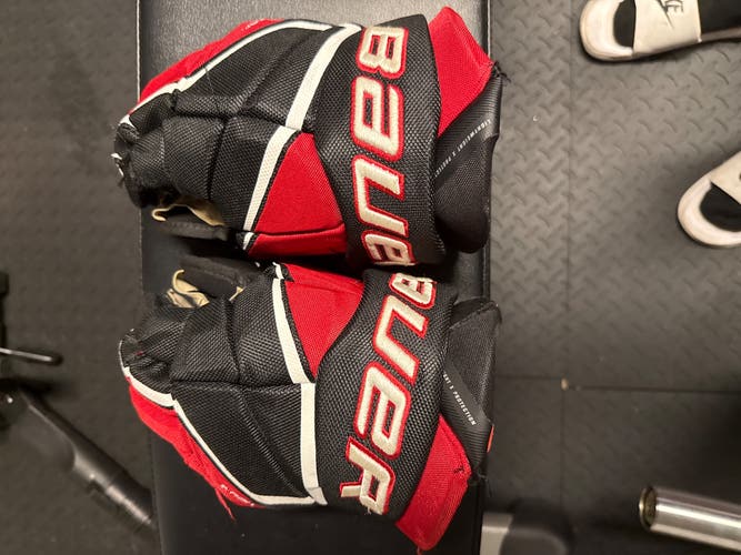 Bauer Vapor 3X Pro Gloves 13" (Used)