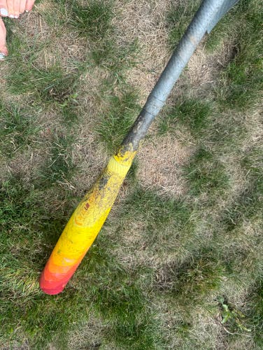 2024 Easton Hype Fire Composite USSSA Certified Bat (-10) 21 oz 31" (Used)