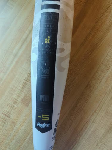 2025 Rawlings Icon Composite USSSA Certified Bat (-5) 26 oz 31"
