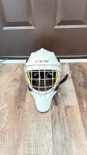 Senior CCM Axis 1.5 Goalie Mask (Used)